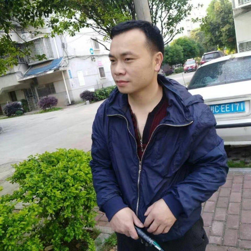 灰色足迹的第一张照片--广西闪婚服务中心