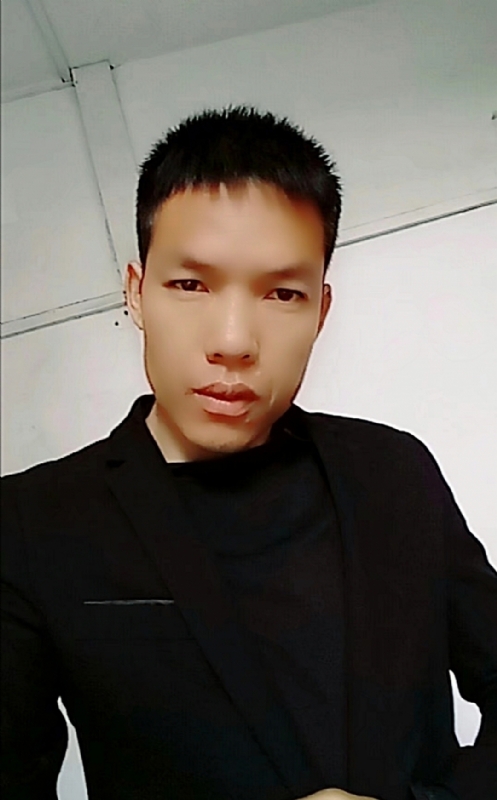 小夜曲的第一张照片--广西闪婚服务中心