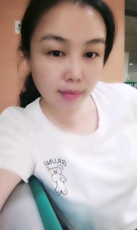 淡淡的云的第四张照片--广西闪婚服务中心