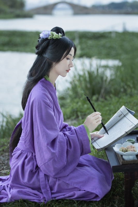 黄环儿的第一张照片--广西闪婚服务中心