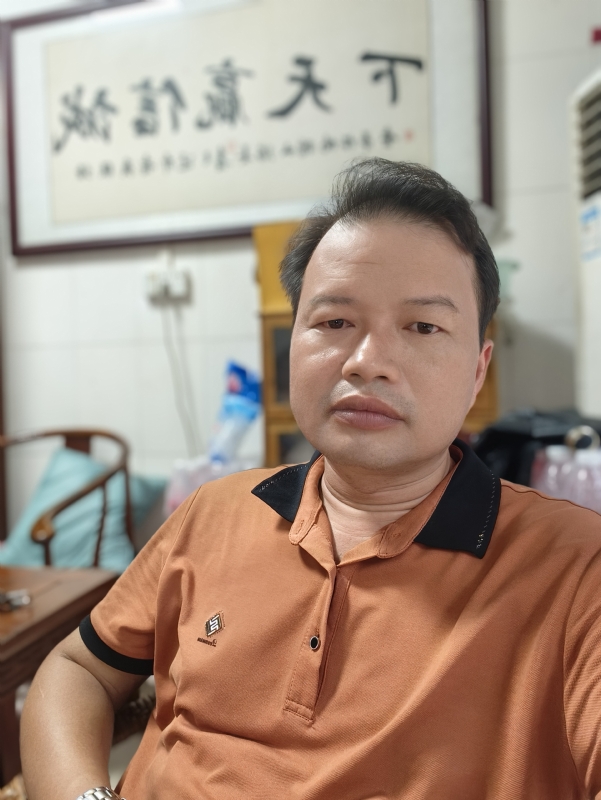 自强不息的第一张照片--广西闪婚服务中心
