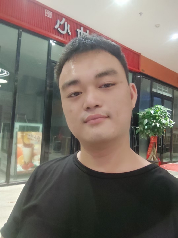 寻找另一半的第一张照片--广西闪婚服务中心
