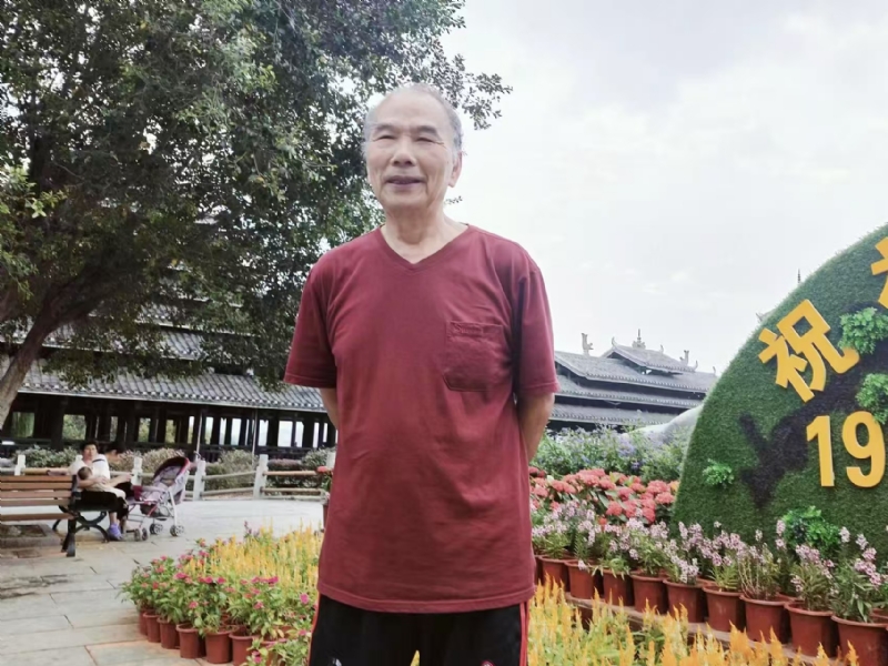 天星的第一张照片--广西闪婚服务中心