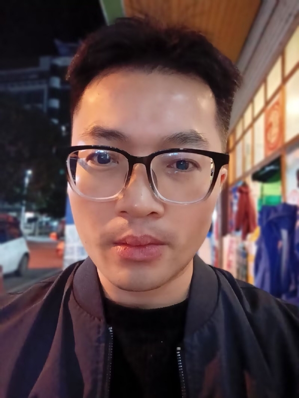 沧海一粟的第一张照片--广西闪婚服务中心